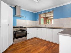 39 Cavalier Cres, Boulder WA 6432, Australia