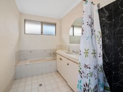 39 Cavalier Cres, Boulder WA 6432, Australia