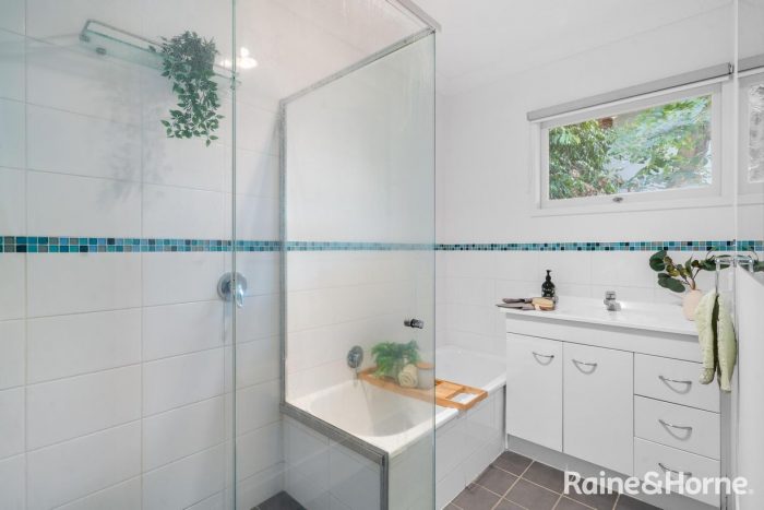 38 Queenscroft St, Chelmer QLD 4068, Australia