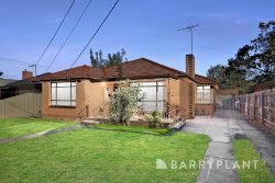 67 Clarke Ave, St Albans VIC 3021, Australia