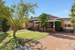 101 Bulong Ave, Redcliffe WA 6104, Australia