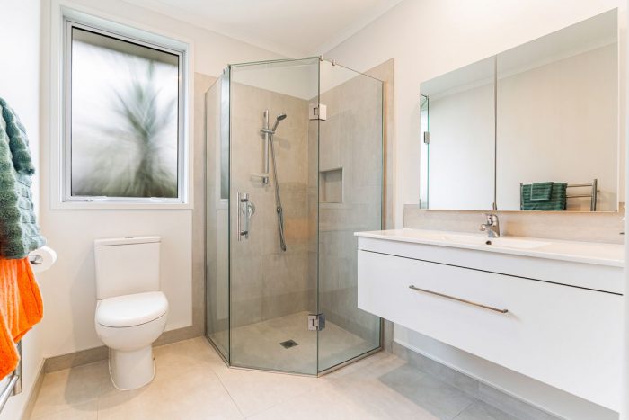 16B Elizabeth Street, Orewa, Rodney, Auckland, 0931, New Zealand