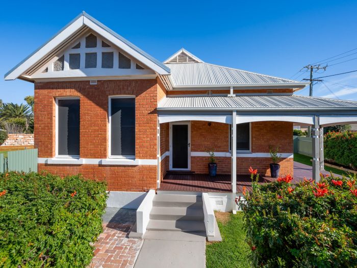 6 Croesus St, Kalgoorlie WA 6430, Australia