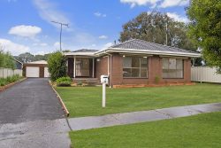 3 David St, Hamilton VIC 3300, Australia