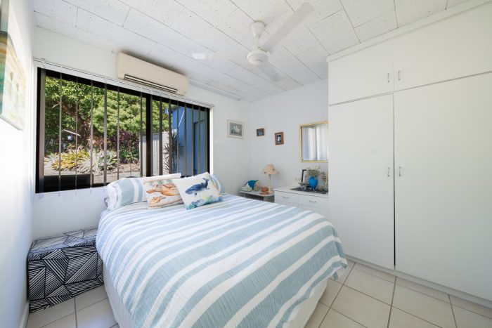 46 Davison Rd, Wilson Beach QLD 4800, Australia