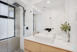 39B Bickley Cres, Manning WA 6152, Australia