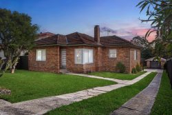 34 Shaw St, Bexley North NSW 2207, Australia