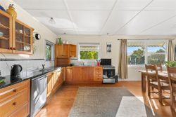 656 East Takaka Road, Golden Bay, Tasman, Nelson / Tasman, 7183, New Zealand