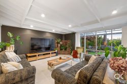 48 Eyre St, Seaview Downs SA 5049, Australia