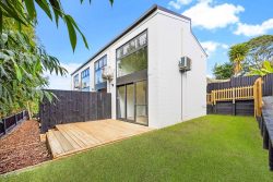 1/38 Don Croot Street, Western Springs, Auckland, 1021, New Zealand