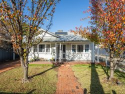 22 Granthorn St, Shepparton VIC 3630, Australia