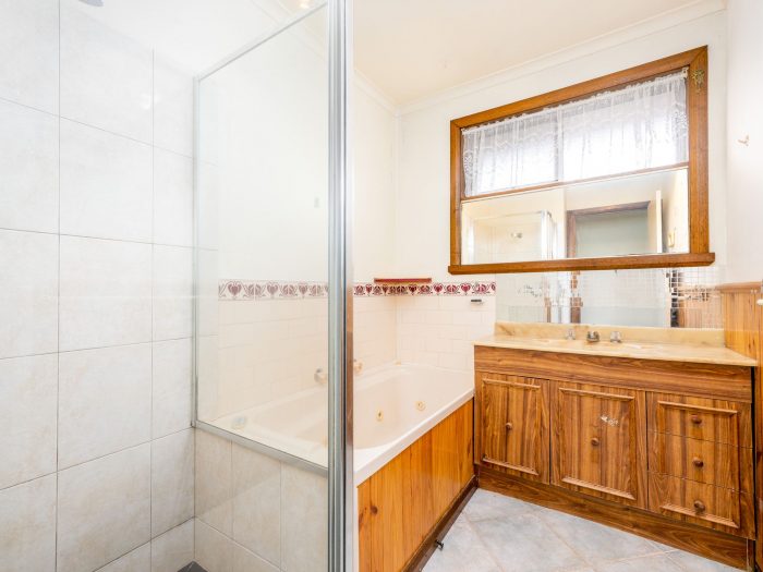 90 Hamilton St, Shepparton VIC 3630, Australia