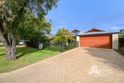 13 Hartog Rd, Dalyellup WA 6230, Australia