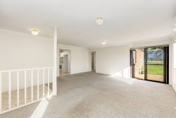 18 Hawthorn Pl, Mardi NSW 2259, Australia
