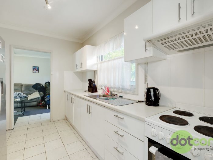 13 Henry St, Tighes Hill NSW 2297, Australia