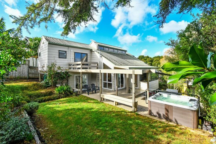38 Eugenia Rise, Totara Heights, Manukau City, Auckland, 2105, New Zealand
