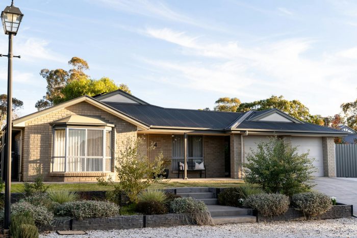 4 James Smith Ct, Greenock SA 5360, Australia