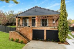 19 Karinya St, Cowra NSW 2794, Australia