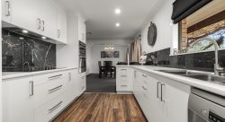 19 Karinya St, Cowra NSW 2794, Australia