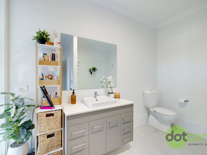 Unit 1/34 Kurraka Dr, Fletcher NSW 2287, Australia