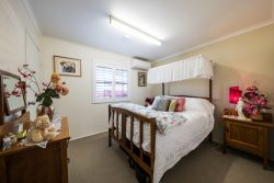 15 Lurline Dr, Proserpine QLD 4800, Australia