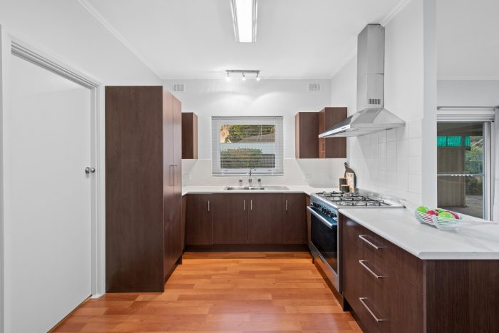 12 Lynne Ct, Marion SA 5043, Australia