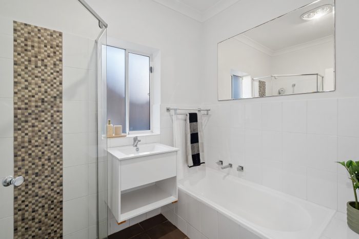 12 Lynne Ct, Marion SA 5043, Australia