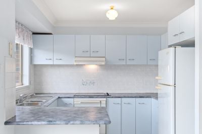 Unit 6/3 Melba Rd, Woy Woy NSW 2256, Australia