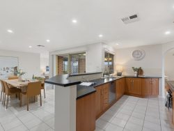 4 Mornington Pl, Reynella SA 5161, Australia