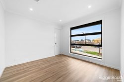 6 Dollfus Cct, Wollert VIC 3750, Australia