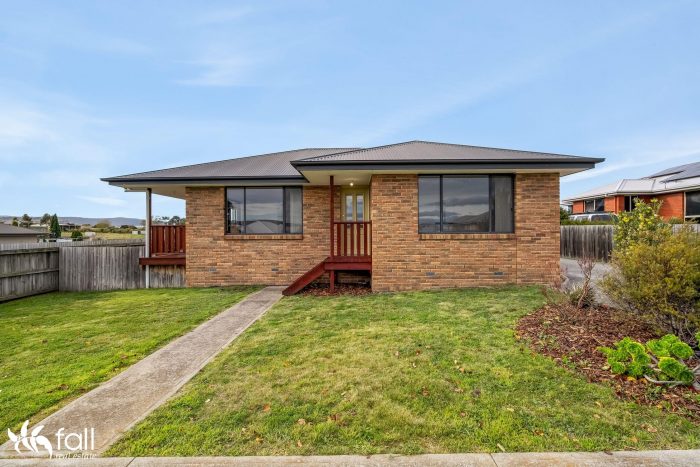 Unit 1/37 Nash St, Sorell TAS 7172, Australia