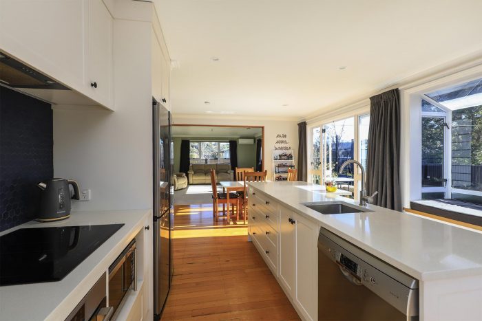 33 Neeve Road, Taradale, Napier, Hawke’s Bay, 4112, New Zealand