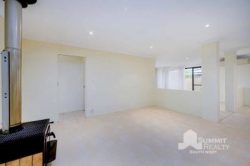 13 Hartog Rd, Dalyellup WA 6230, Australia