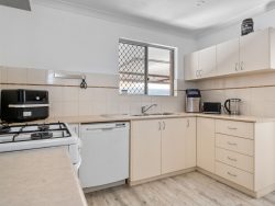 21 O’Connor Way, West Lamington WA 6430, Australia