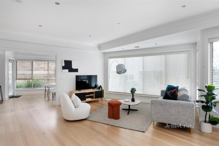 Unit 1/31 Old Aqueduct Rd, Diamond Creek VIC 3089, Australia