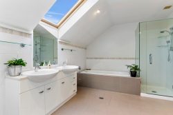 205A Hurstmere Road, Takapuna, North Shore City, Auckland, 0622, New Zealand