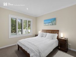 18 Newcastle Dr, Pottsville NSW 2489, Australia