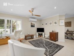 18 Newcastle Dr, Pottsville NSW 2489, Australia