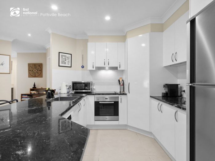 18 Newcastle Dr, Pottsville NSW 2489, Australia