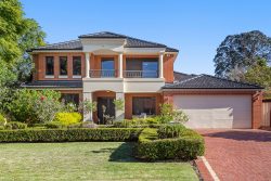 8 Parnell Parade, Bassendean WA 6054, Australia