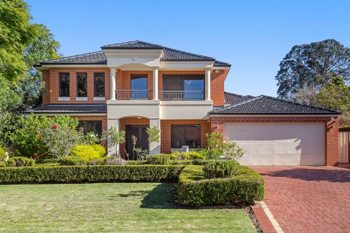 8 Parnell Parade, Bassendean WA 6054, Australia