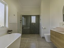 64 Pages Rd, Grove TAS 7109, Australia