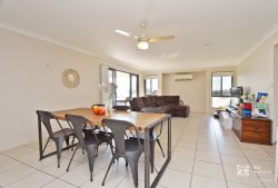 47 Panorama Dr, Biloela QLD 4715, Australia