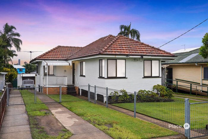 5 Blackwood Ave, Cannon Hill QLD 4170, Australia