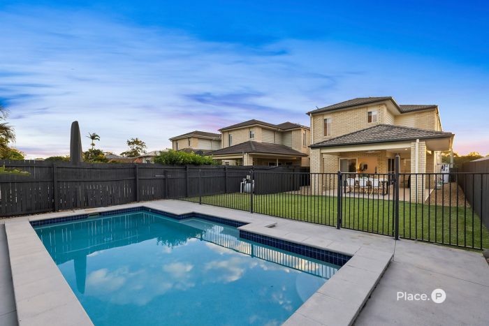 19 Brenda St, Morningside QLD 4170, Australia