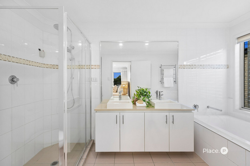 19 Brenda St, Morningside QLD 4170, Australia