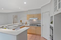 13 Pottery Dr, Blackburn North VIC 3130, Australia