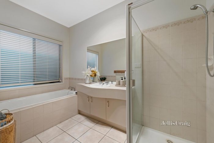 13 Pottery Dr, Blackburn North VIC 3130, Australia