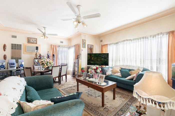 51 Chick St, Roselands NSW 2196, Australia