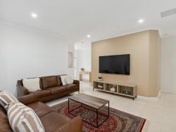 25B Ilumba Way, Nollamara WA 6061, Australia